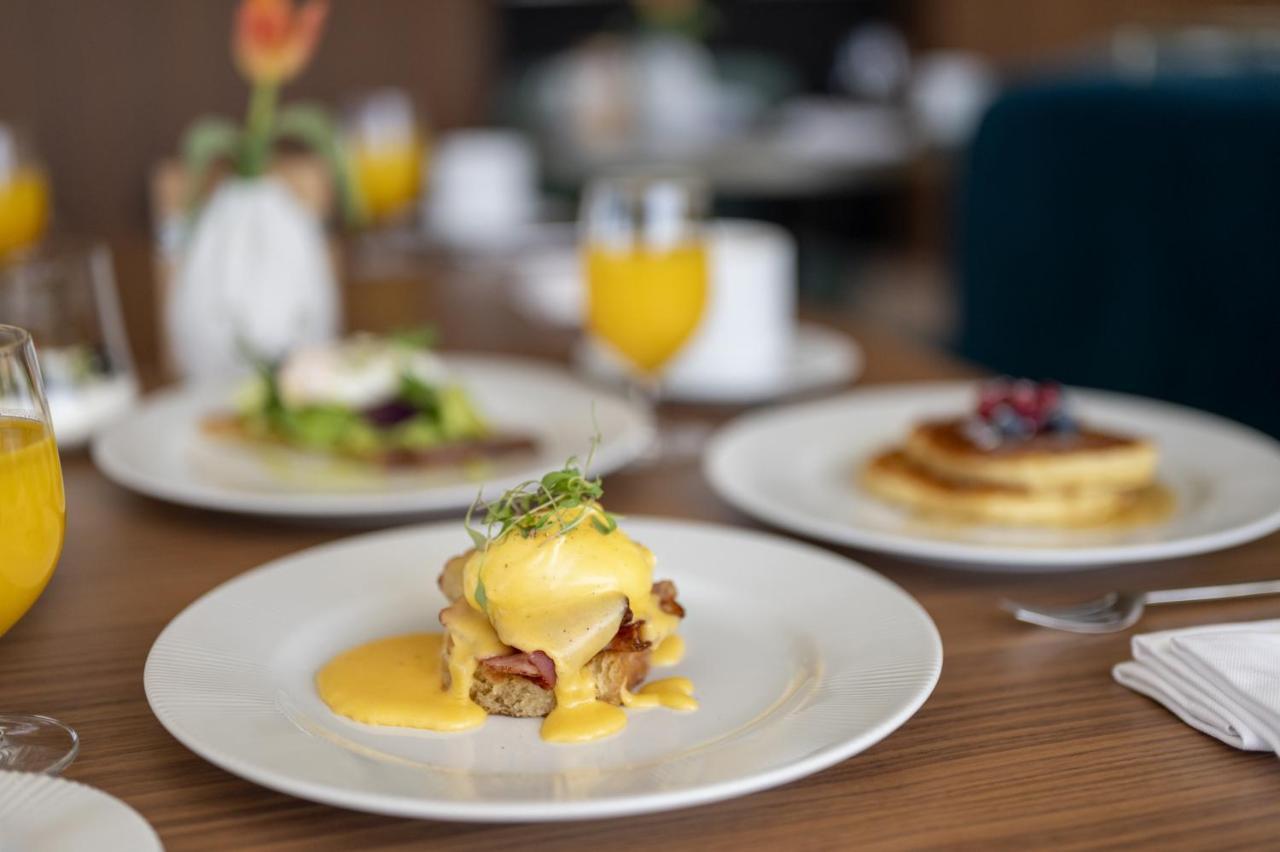Renaissance Porto Lapa Hotel Экстерьер фото Eggs Benedict